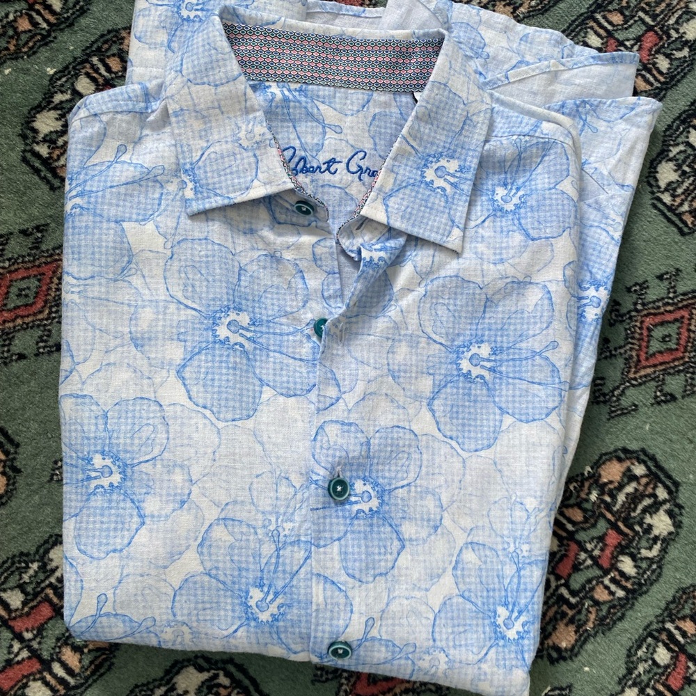 Robert Graham linen and cotton button down shirt